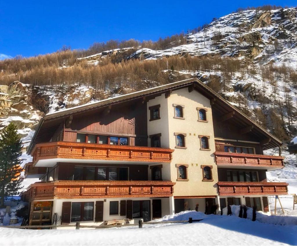 Apartmenthaus Sunshine Saas-Grund Exterior foto